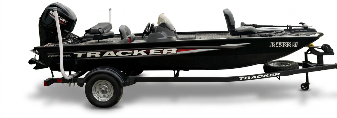2025 Tracker Pro 170 — side profile